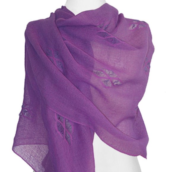 Cocos Shawl made in Peru. - Picture 3 of 4